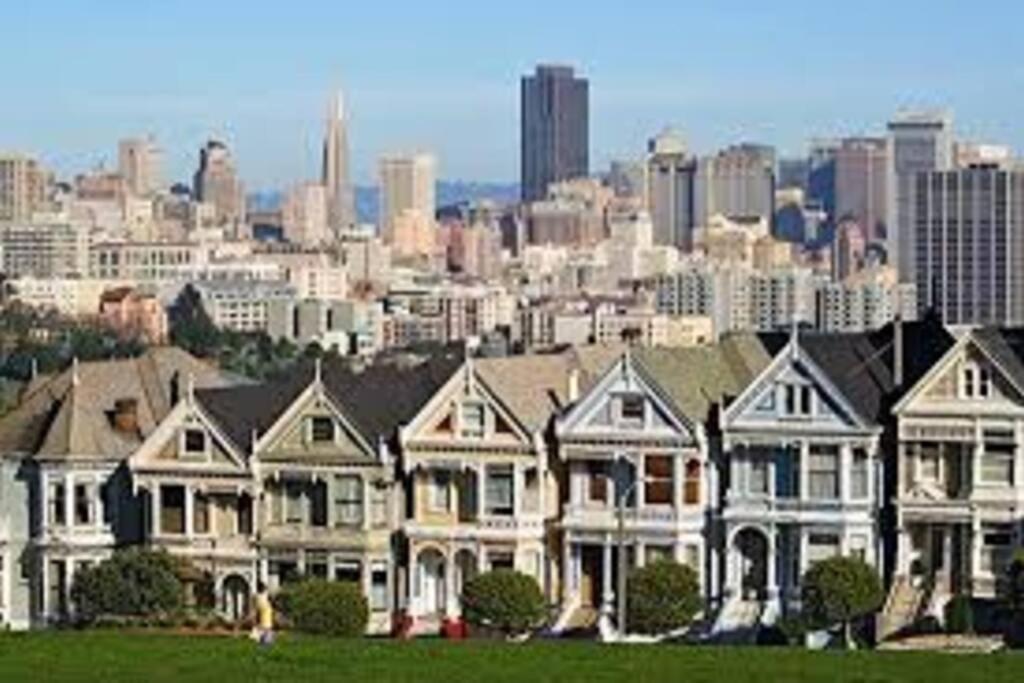 Entire 2Br, Centrally-Located, W/Parking! San Francisco Exterior photo